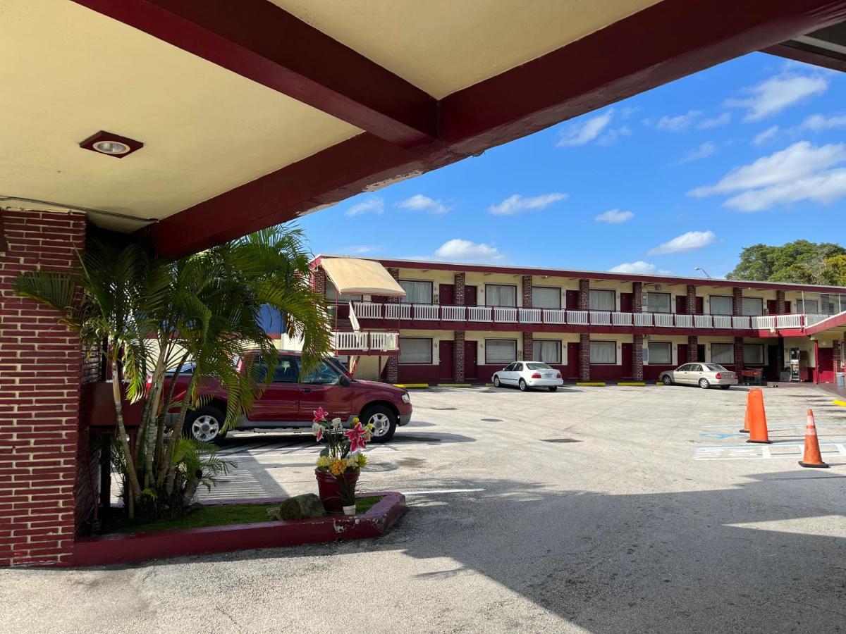 Palacio Inn Motel Miami Springs Esterno foto